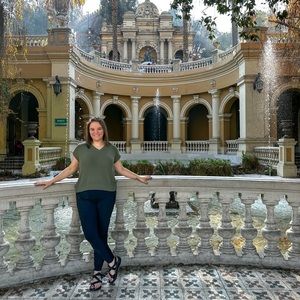 Meet your Posher, Dakota